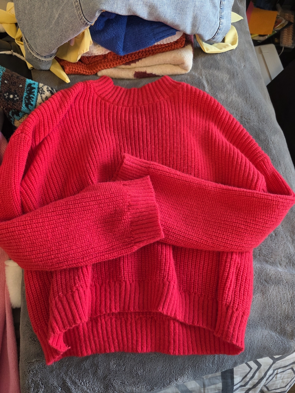 Women’s Bright Red Ribbed Knit Sweater